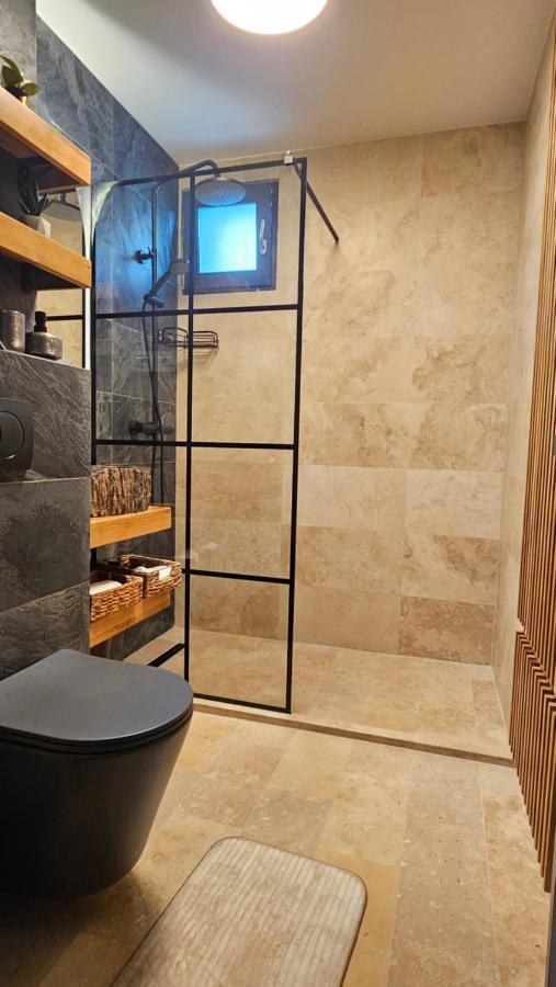 Cosy 2 Rooms Apartment In The Center Of The City Bucharest Exterior photo