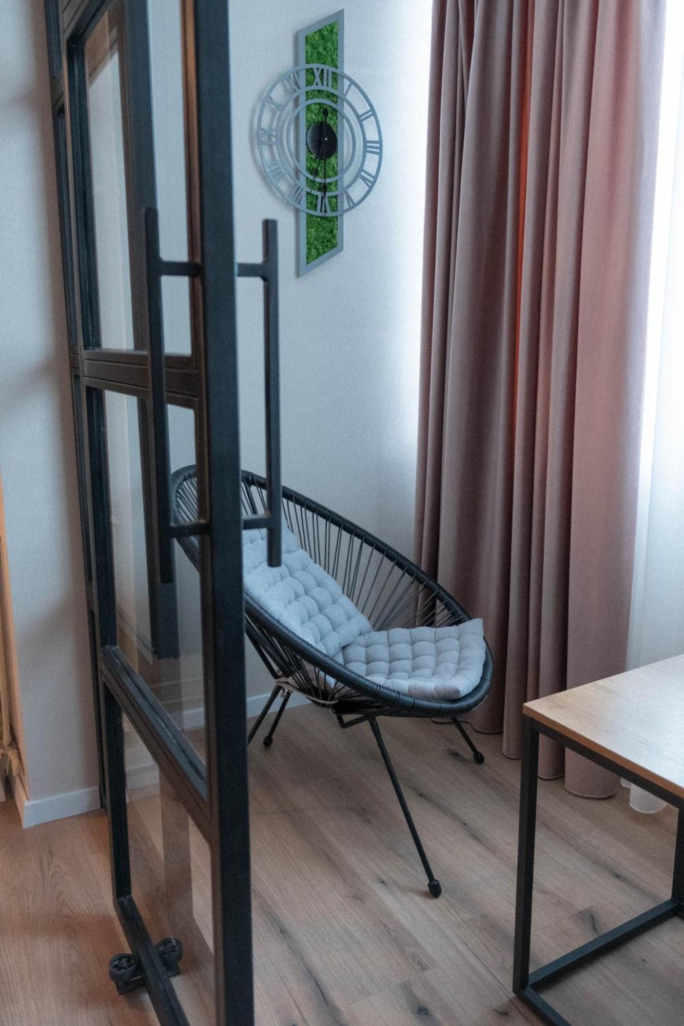 Cosy 2 Rooms Apartment In The Center Of The City Bucharest Exterior photo